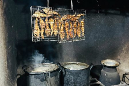Top 5 Đặc Sản Nghĩa Đô Phải Thử Khi Đến “mảnh đất ngũ cực”