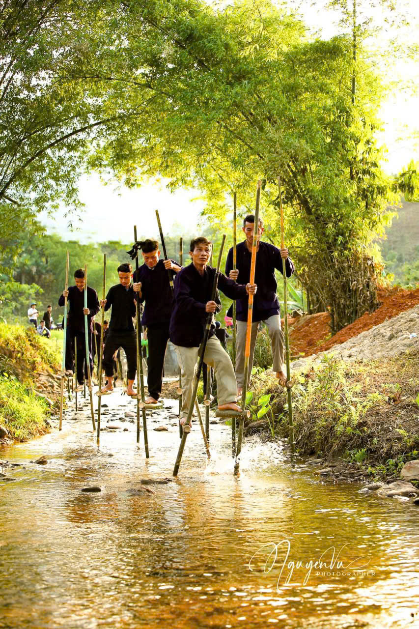 Khám phá nét đẹp đi cà kheo vùng cao Nghĩa Đô